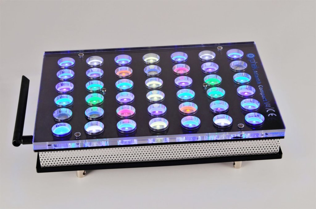 Aquarium-LED-Lighting-Atlantik-Compact-V4-e1507733704443.jpg